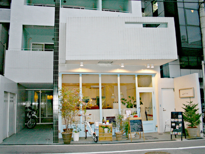 カフェ付き広め1room Br デザイナーズマンション リノベーション デザイナーズマンション 大阪